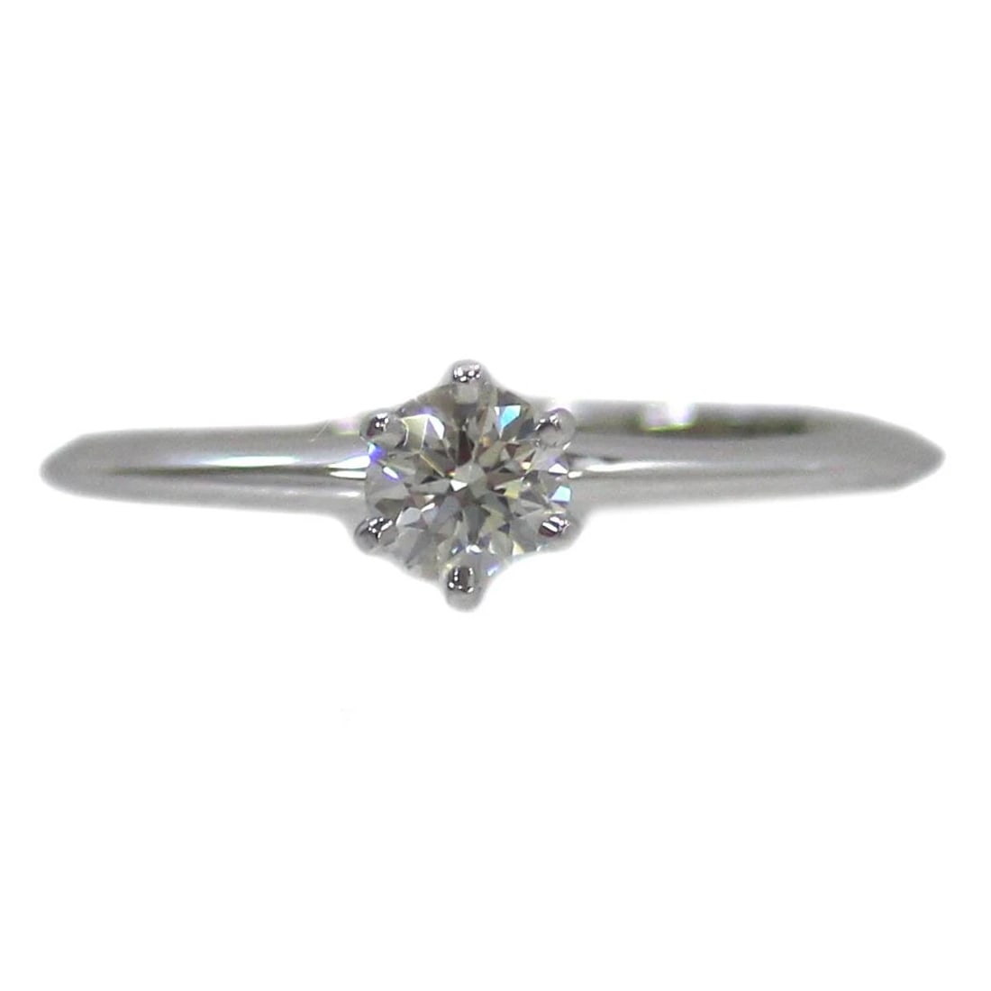 TIFFANY & CO. PT950 CLASSIC DESIGN RING: Tiffany & Co. Pt950 Classic Design Ring Brand: Tiffany & Co. Type: Ring Material: Pt950 Platinum 950 Main Stone/Creation Natural Color: platinum Size: US Size No. 9.5 Accessories: None Acc