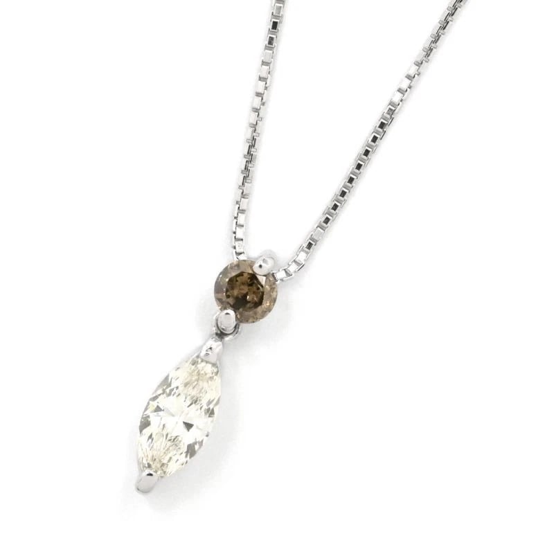 NATURAL NECKLACE 18K WG: natural necklace 18K WG Brand: Unbranded Type: Necklace Material: 18K White Gold, Main Stone/Creation natural Color: WG Size: Effective length 45cm (free adjuster) Chain width 0.8mm Motif 3.9mm