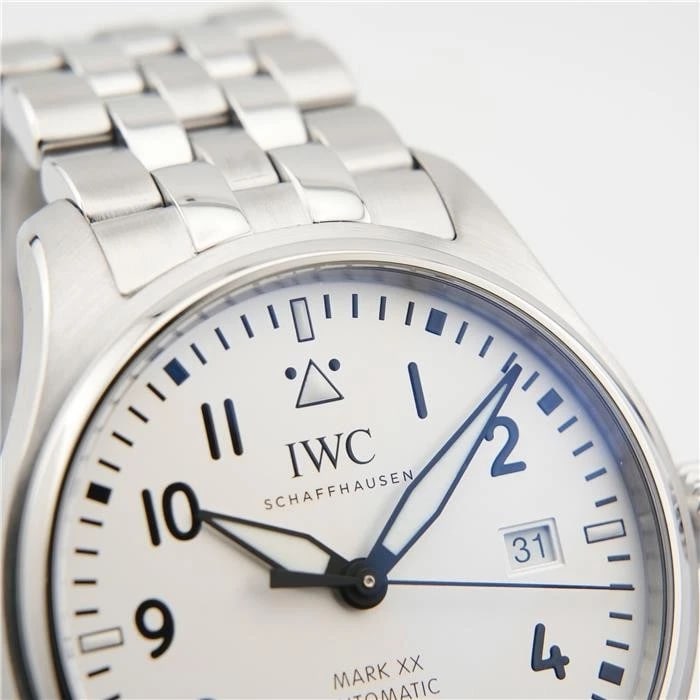 IWC PILOT'S WATCH - 3