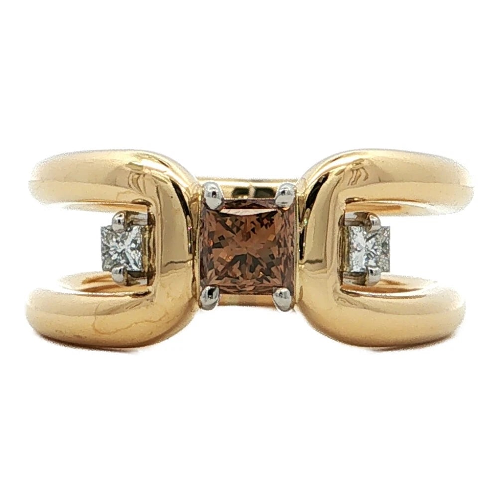 BROWN DIAMOND RING, K18: Brown Diamond Ring, K18 Brand: Bespoke Design Type: Ring Material: K18 / 750 x Pt900 Combi-K Main Diamond, Main Stone/Creation Main Stone Diamond (fashion) Color: Gold Size: US :7 Accessories: Non