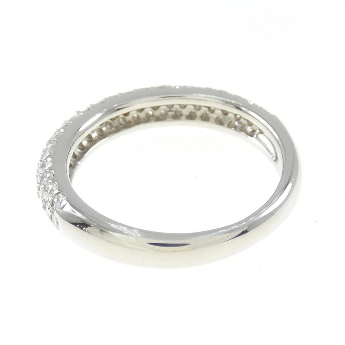 PT900 PAVE DIAMOND RING - 3