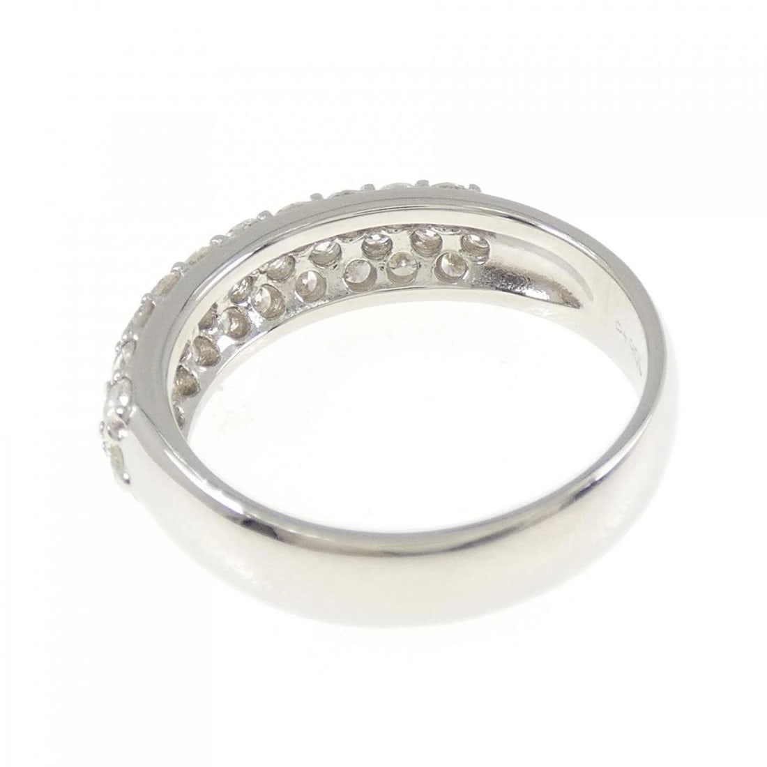 PT900 PAVE DIAMOND RING - 3