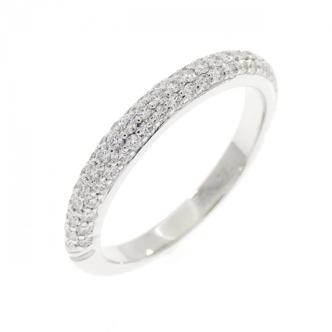 750WG PAVE DIAMOND RING: 750WG Pave Diamond Ring Brand: Unbranded Type: Diamond Ring Material: 750 white gold, Main Stone/Creation Natural Color: White Gold Size: US 6 1/4 Accessories: None Accessories Notice: When