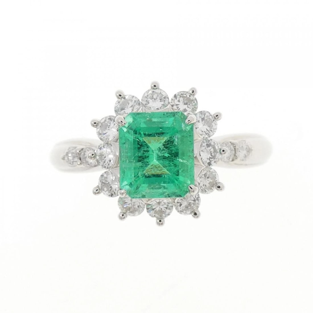 PT900 EMERALD RING - 2