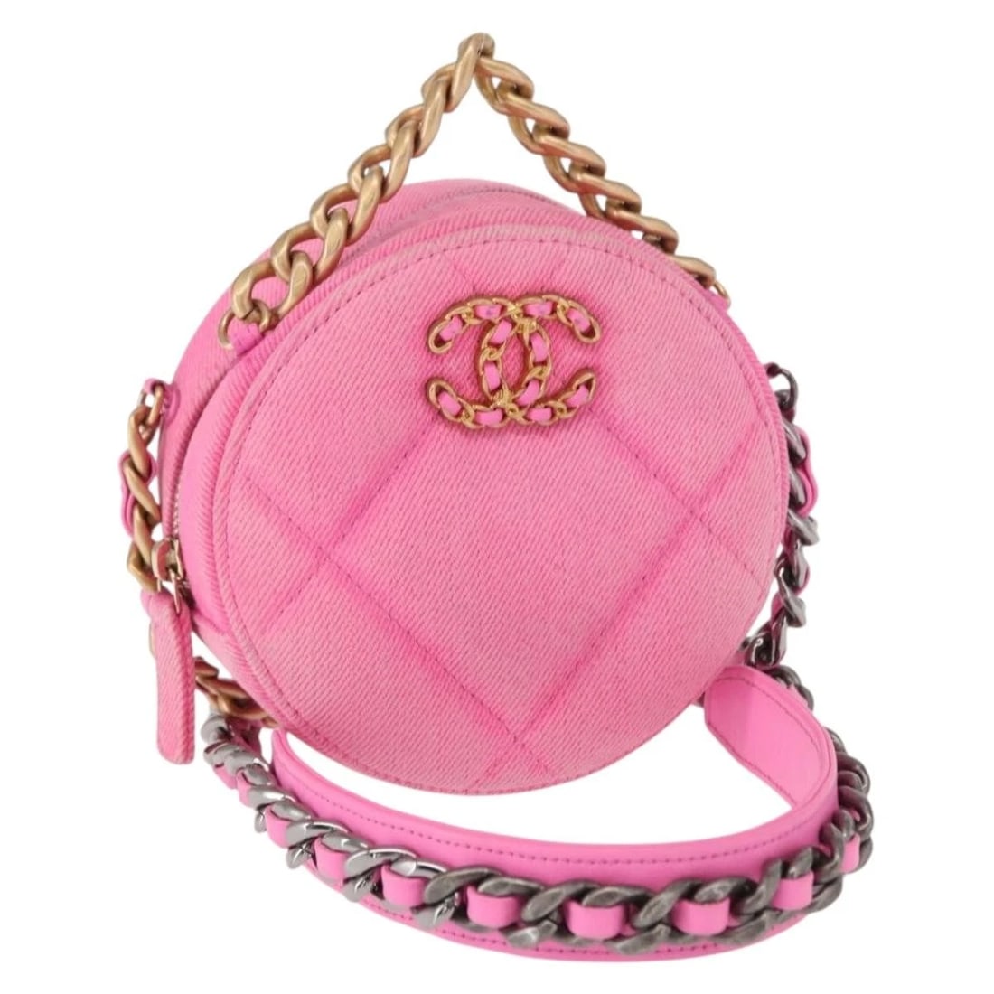 CHANEL MATELASSE CHAIN SHOULDER BAG: CHANEL Matelasse Chain Shoulder Bag Brand: CHANEL Type: Shoulder Bag Material: Canvas Color: Pink/Gold Size: W4.7 x H4.7 x D2.4inch(Approx) Accessories: None Accessories Notice: When purch