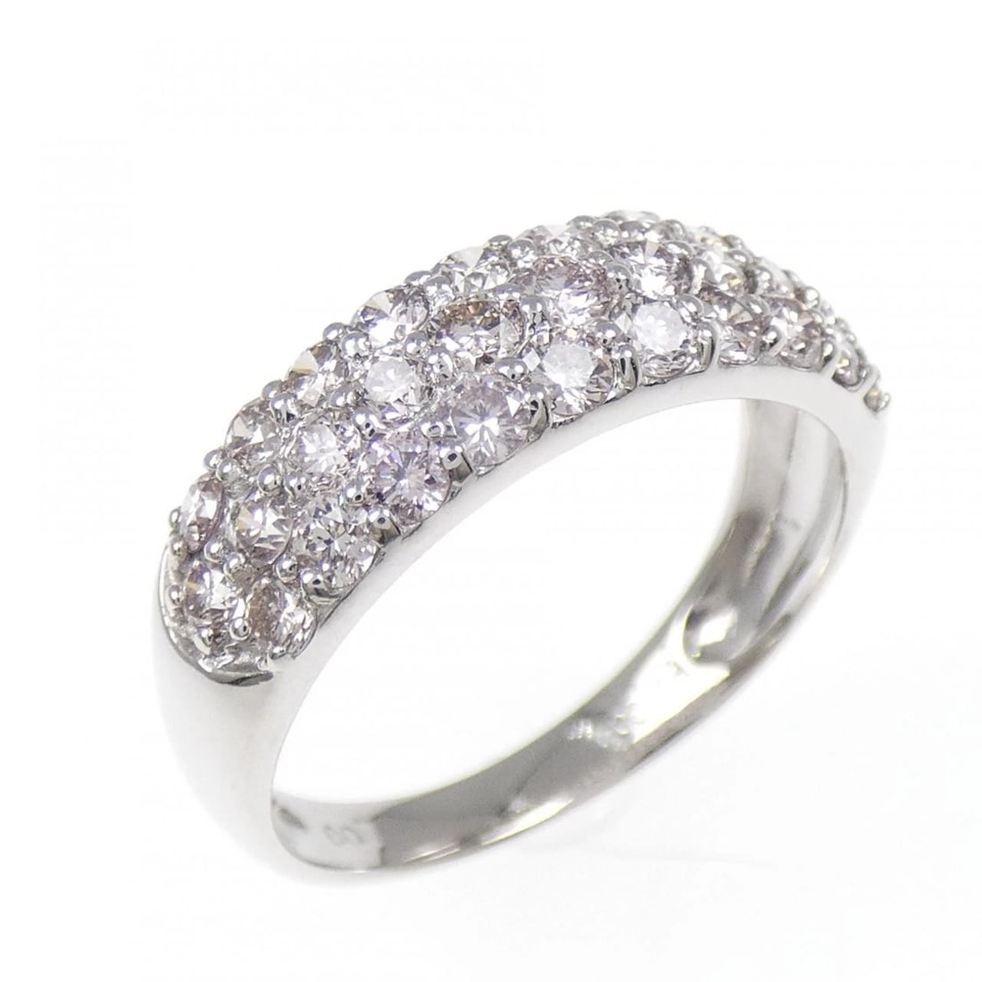 PT900 PAVE DIAMOND RING: PT900 Pave Diamond Ring Brand: Unbranded Type: Diamond Ring Material: Platinum900, Main Stone/Creation Natural Color: Platinum Size: US 5 3/4 Accessories: None Accessories Notice: When purchasing