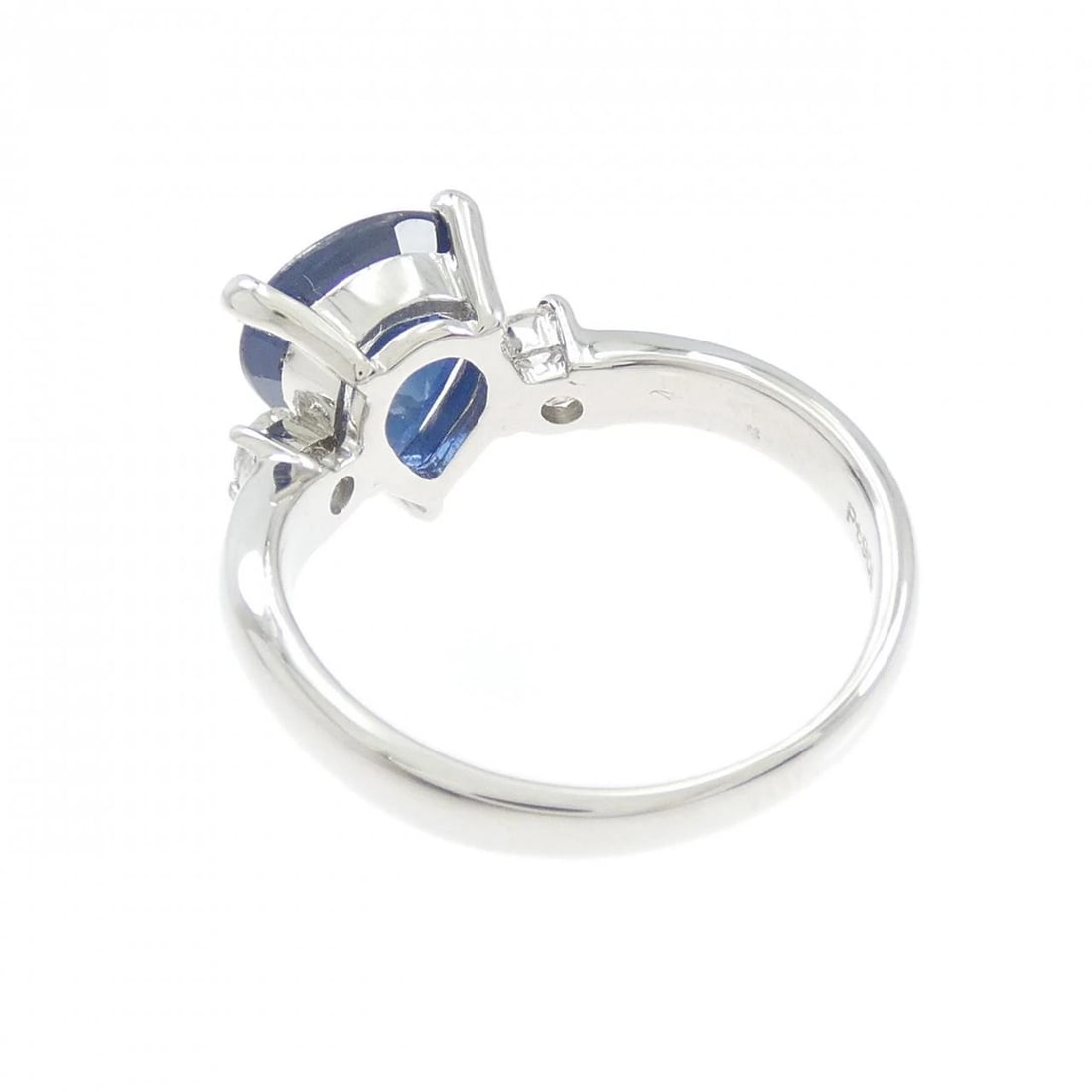 PT900 SAPPHIRE RING - 3