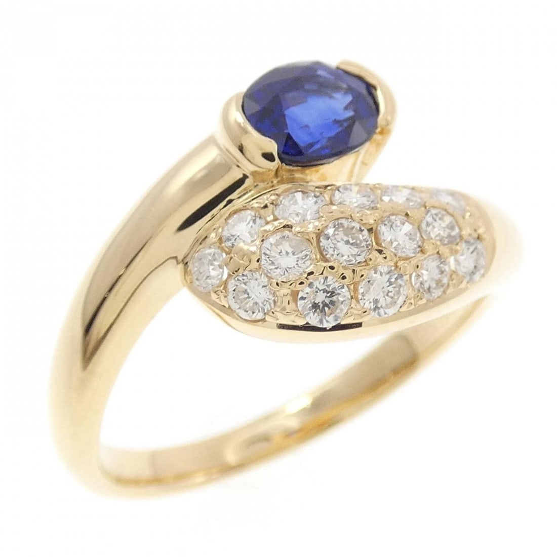 K18YG SAPPHIRE RING: K18YG Sapphire Ring Brand: Unbranded Type: Sapphire Ring Material: 18K Yellow Gold, Main Stone/Creation Sapphire Secondary Stone Diamond Color: Yellow Gold Size: US 6 Accessories: None Accessories