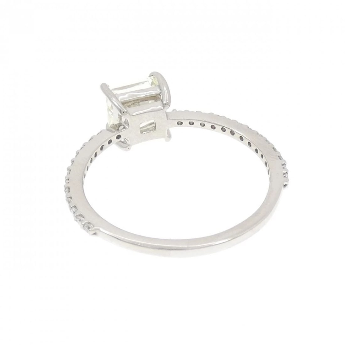 PT900 DIAMOND RING - 3