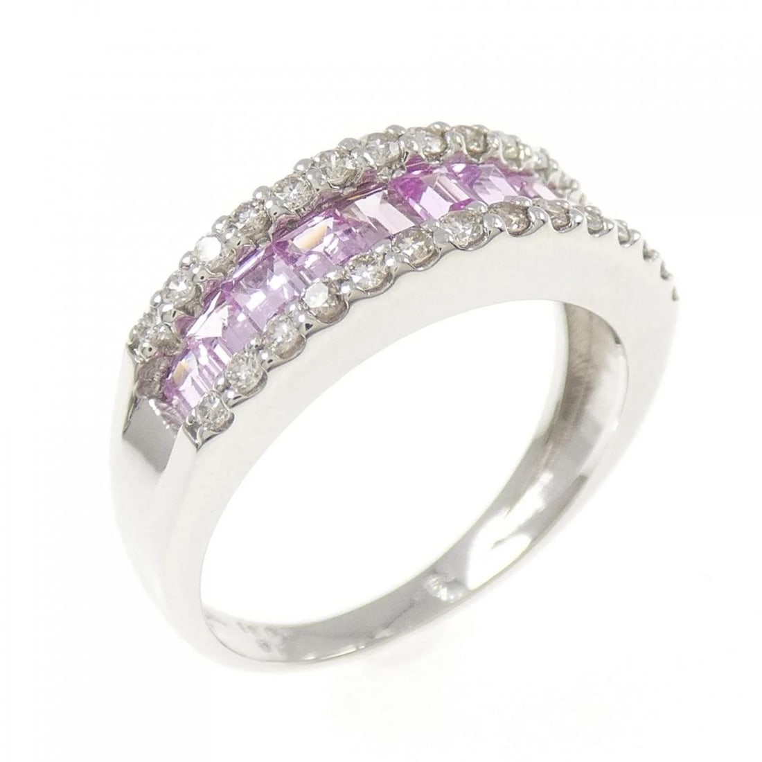 PT950 SAPPHIRE RING: PT950 Sapphire Ring Brand: Unbranded Type: Sapphire Ring Material: Platinum950, Main Stone/Creation Sapphire Secondary Stone Diamond Color: Platinum Size: US 6 1/4 Accessories: None Access