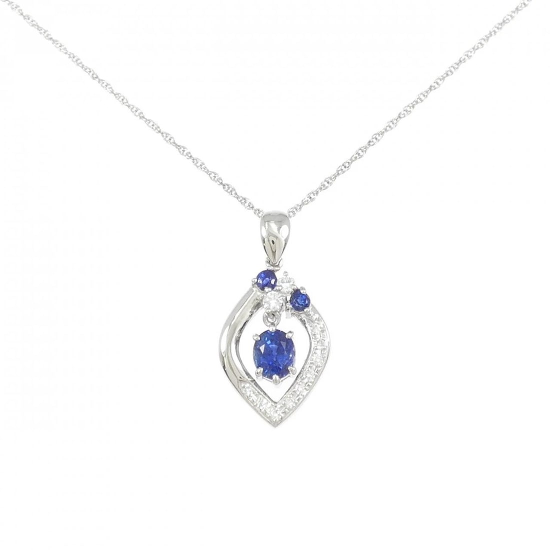 TASAKI SAPPHIRE NECKLACE: Tasaki Sapphire Necklace Brand: TASAKI Type: Necklace Material: Platinum900/Platinum850, Main Stone/Creation Sapphire Secondary Stone Sapphire/Natural Color: Platinum Size: 36-39cm Pendant length