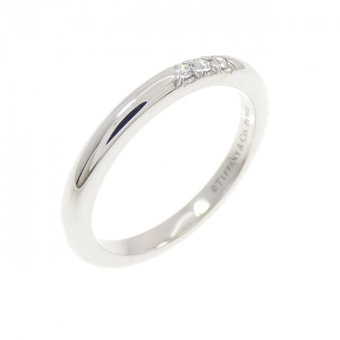 TIFFANY & CO. BAND RING: TIFFANY & Co. Band Ring Brand: TIFFANY&Co. Type: Ring Material: Platinum950, Main Stone/Creation Natural Color: Platinum Size: US 4 Accessories: None Accessories Notice: When purchasing pr
