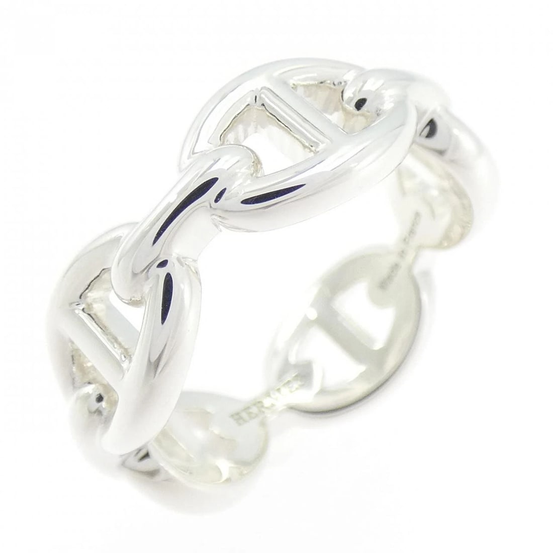HERMES CHAINE D'ANCRE ENCHAINE RING: Hermes Chaine d'Ancre Enchaine Ring Brand: HERMES Type: Ring Material: 925Silver, Color: Silver Size: US 6 1/2 Accessories: None Accessories Notice: When purchasing pre-owned goods, please
