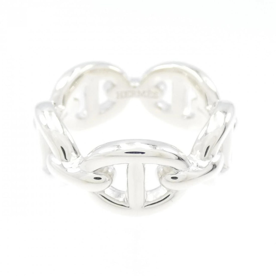 HERMES CHAINE D'ANCRE ENCHAINE RING: Hermes Chaine d'Ancre Enchaine Ring Brand: HERMES Type: Ring Material: 925Silver, Color: Silver Size: US 3 3/4 Accessories: None Accessories Notice: When purchasing pre-owned goods, please refer to