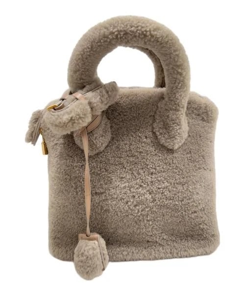 LOUIS VUITTON LOCKIT VOYAGE: LOUIS VUITTON Lockit Voyage Brand: LOUIS VUITTON Type: Handbag Material: Sheepskin X Leather Color: Greige Size: H:23.0cm / W:28.0cm / D:15.0cm[ Handle size ] 7.0cm Accessories: None Acces