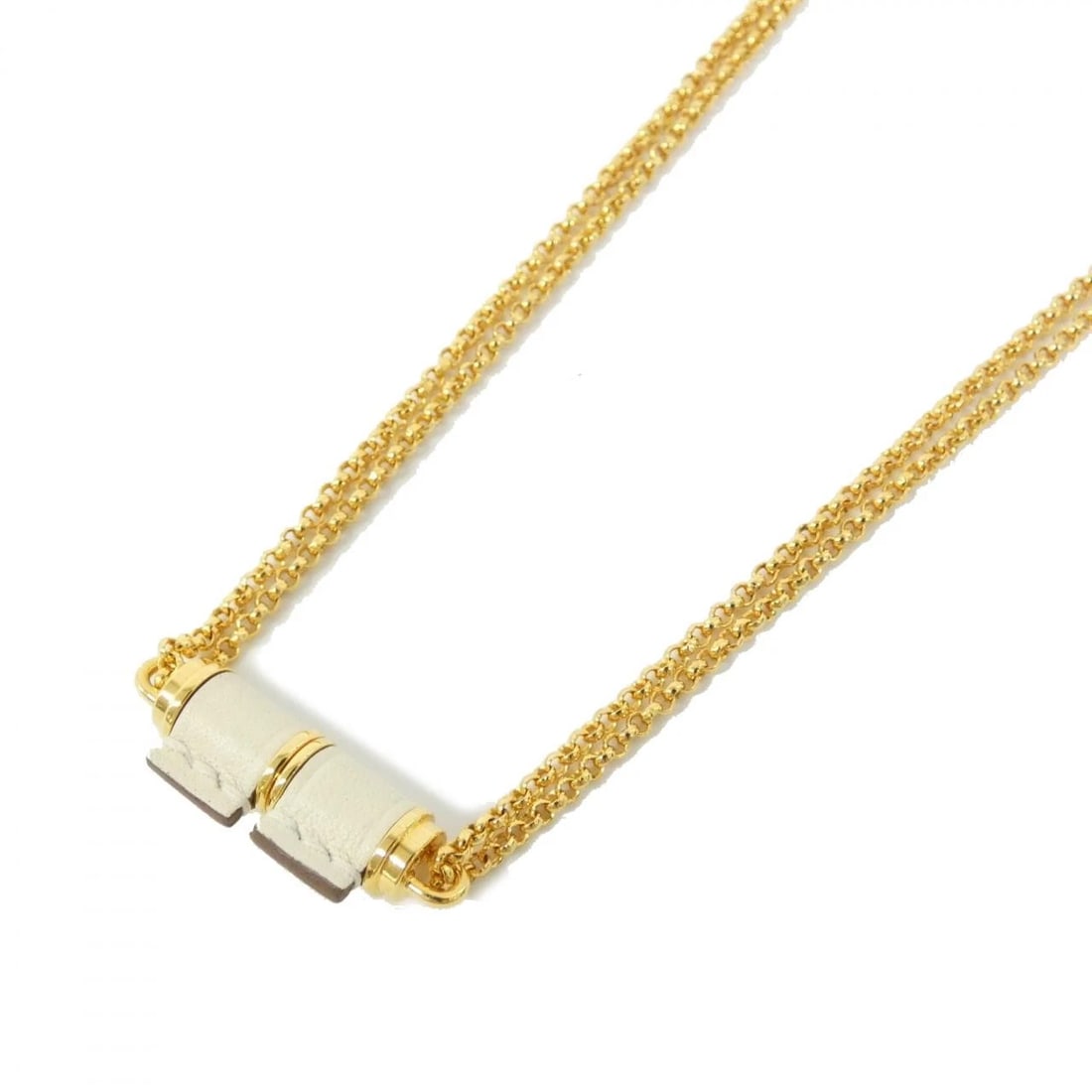 HERMES CHARNIÈRE PM NECKLACE: Hermes Charnière PM Necklace Brand: HERMES Type: Necklace Material: Swift, Color: None Size: Length: 40cm Top width x height: 3cmx1cm Accessories: None Accessories Notice: When purchasing pre-owned