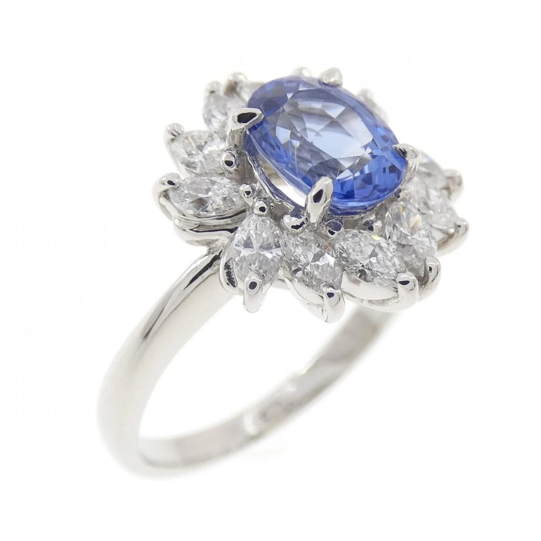 PT900 SAPPHIRE RING: PT900 Sapphire Ring Brand: Unbranded Type: Sapphire Ring Material: Platinum900, Main Stone/Creation Sapphire Secondary Stone Diamond Color: Platinum Size: US 4 1/2 Accessories: None Access