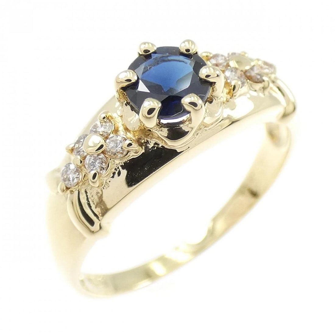 K18YG SAPPHIRE RING: K18YG Sapphire Ring Brand: Unbranded Type: Sapphire Ring Material: 18K Yellow Gold, Main Stone/Creation Sapphire Secondary Stone Diamond Color: Yellow Gold Size: US 5 1/2 Accessories: None
