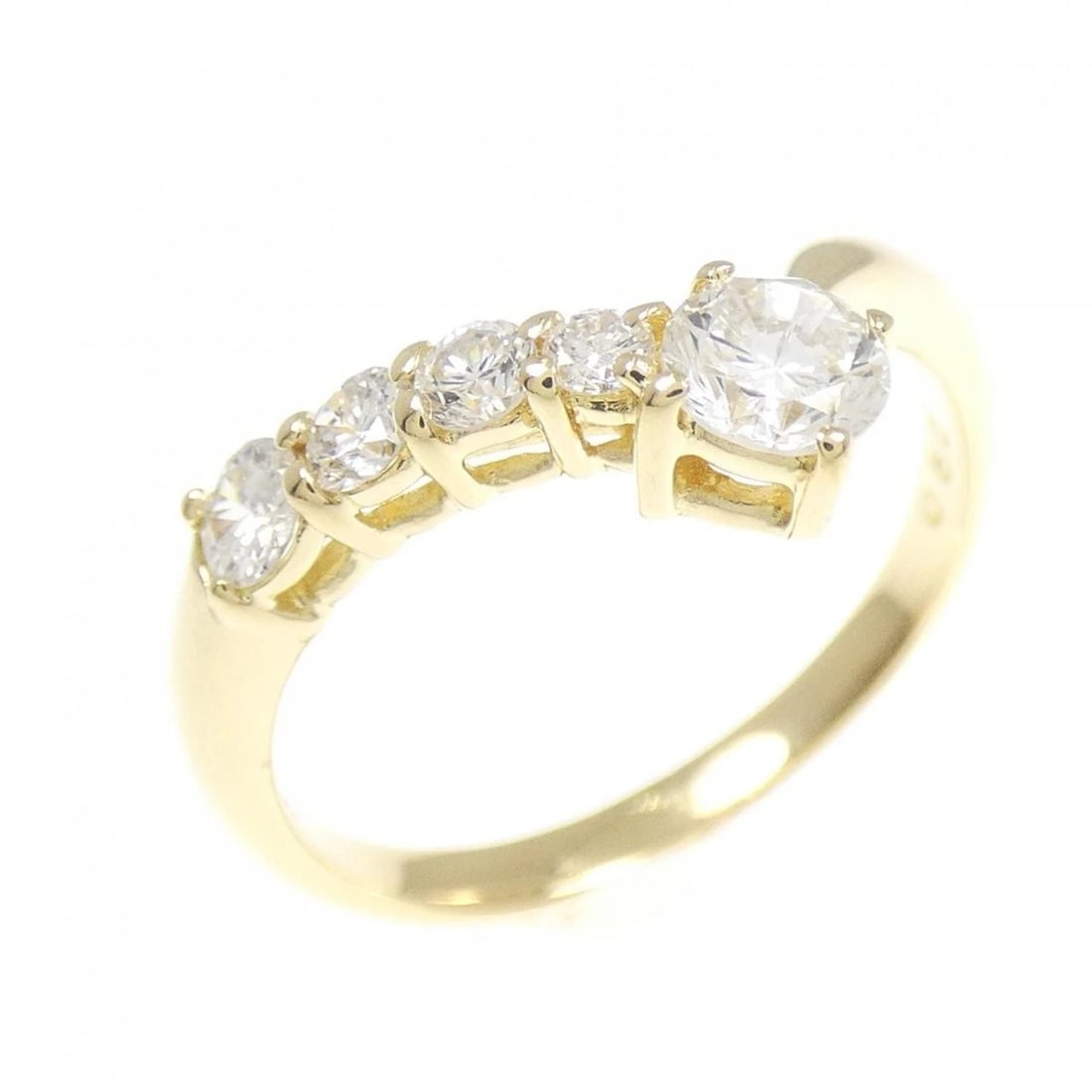 K18YG DIAMOND RING: K18YG Diamond Ring Brand: Unbranded Type: Diamond Ring Material: 18K Yellow Gold, Main Stone/Creation Natural Color: Yellow Gold Size: US 6 Accessories: None Accessories Notice: When purchasing