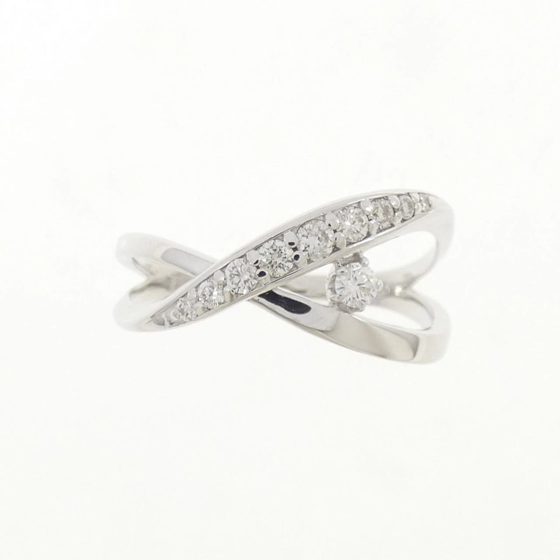 K18WG DIAMOND RING - 2