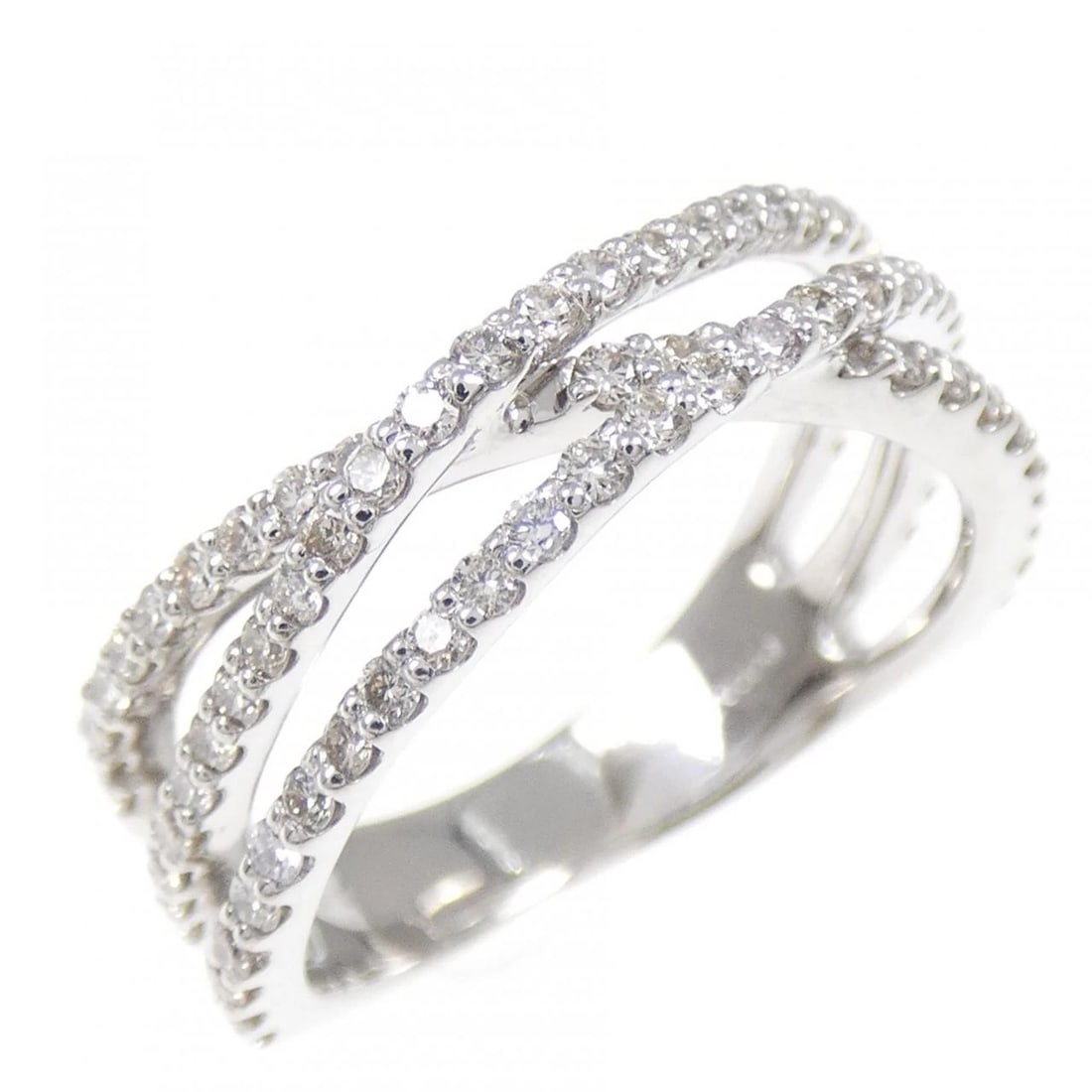 PT900 DIAMOND RING: PT900 Diamond Ring Brand: Unbranded Type: Diamond Ring Material: Platinum900, Main Stone/Creation Natural Color: Platinum Size: US 5 1/4 Accessories: None Accessories Notice: When purchasing