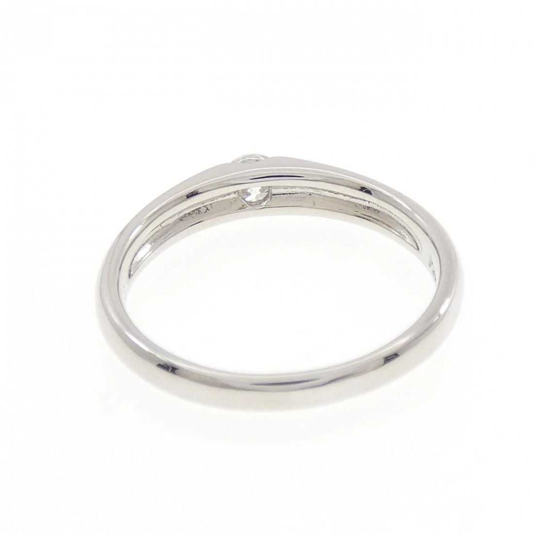 PT900 SOLITAIRE DIAMOND RING - 3