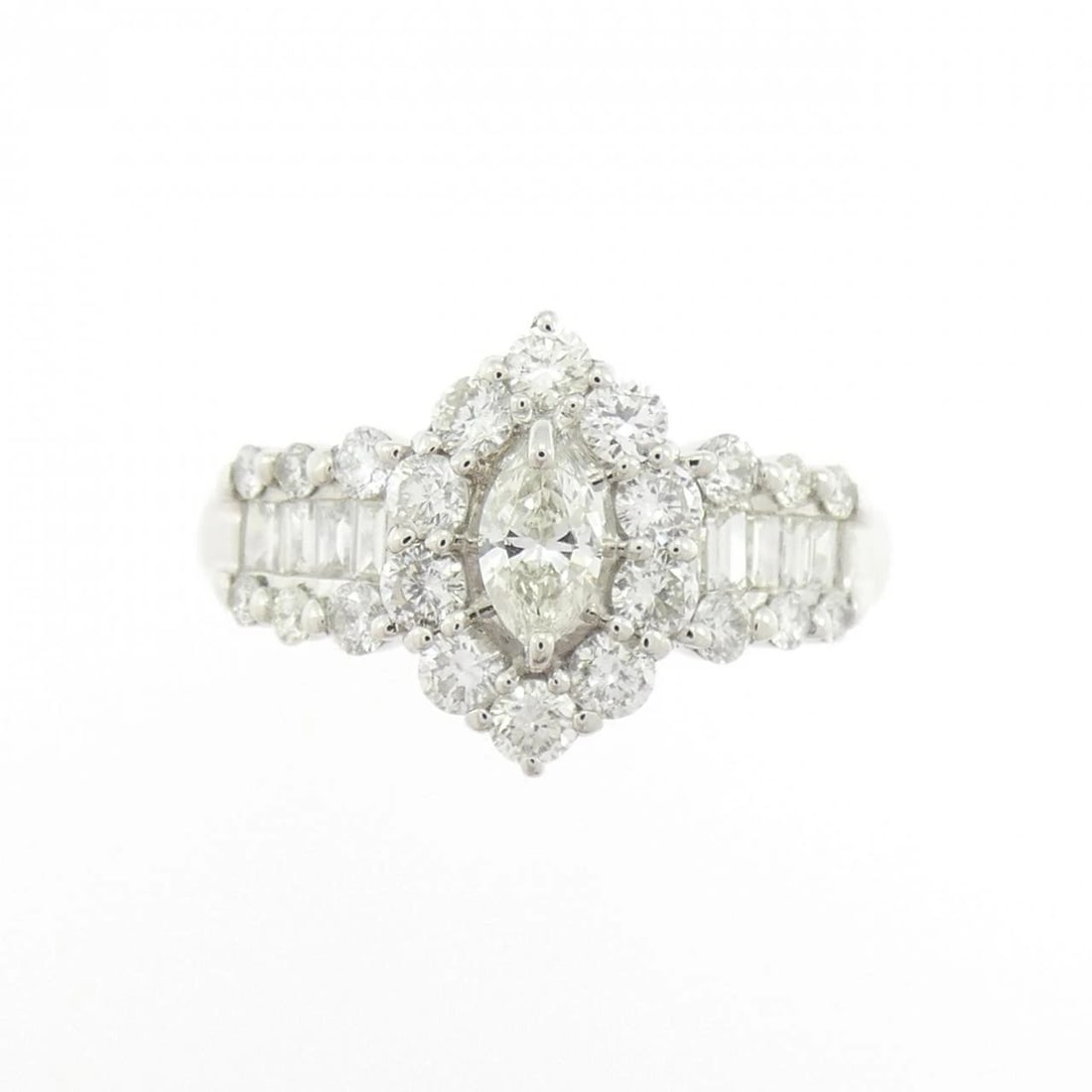 PT900 DIAMOND RING - 2