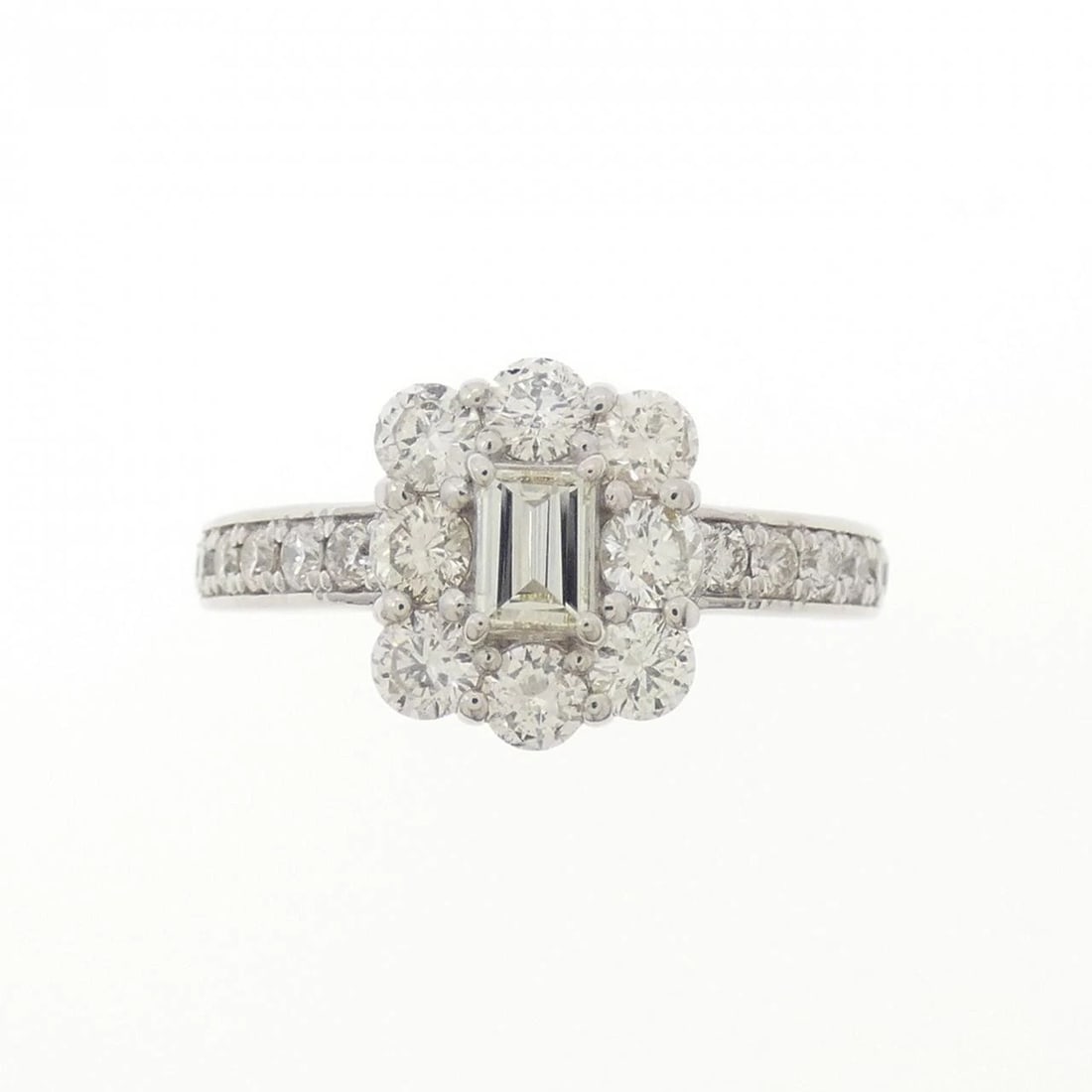 PT900 DIAMOND RING - 2