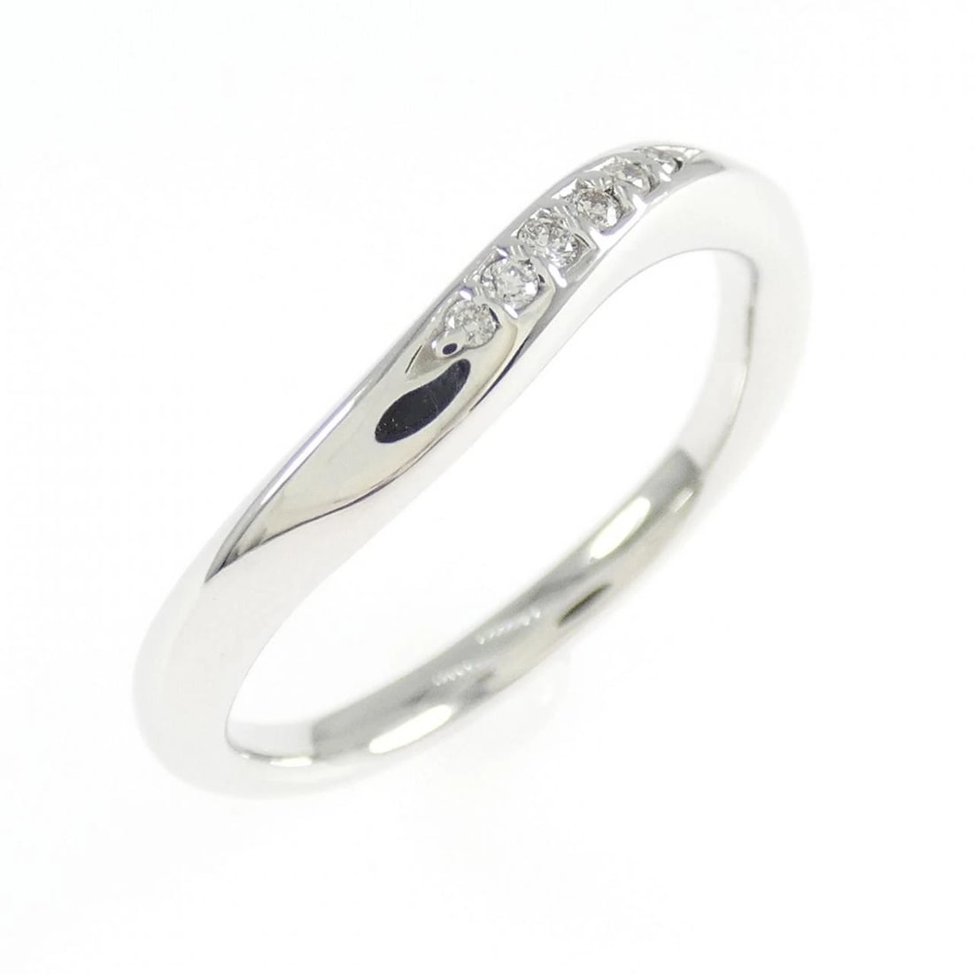 K18WG DIAMOND RING: K18WG Diamond Ring Brand: Unbranded Type: Diamond Ring Material: 18k White Gold, Main Stone/Creation Natural Color: White Gold Size: US 6 1/4 Accessories: None Accessories Notice: When pur