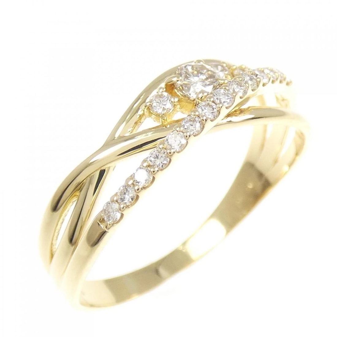 K18YG DIAMOND RING: K18YG Diamond Ring Brand: Unbranded Type: Diamond Ring Material: 18K Yellow Gold, Main Stone/Creation Natural Color: Yellow Gold Size: US 8 1/2 Accessories: None Accessories Notice: When purchasing