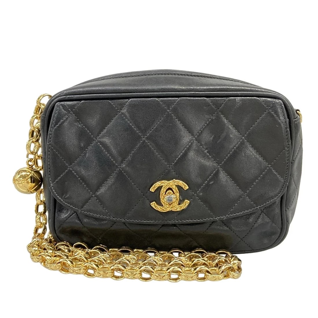 CHANEL MATELASSE / CAMERA BAG - BLACK LAMBSKIN WOSHOULDER BAG: CHANEL Matelasse / Camera bag - Black Lambskin WoShoulder Bag Brand: CHANEL Type: Shoulder Bag Material: Exterior Material Lambskin Color: Exterior Color Black Size: Height : 4.72 inch" (12 cm) Width 