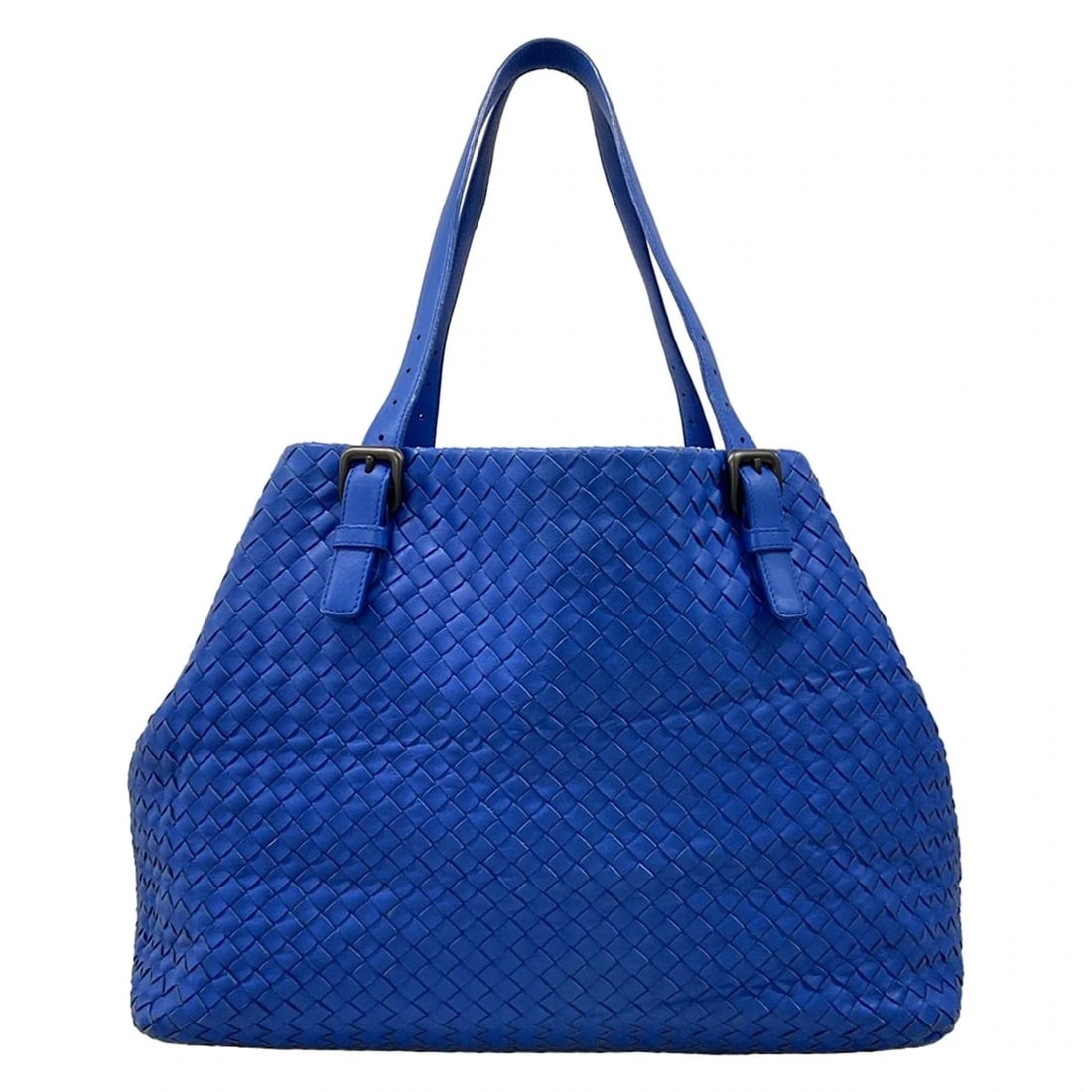 BOTTEGA VENETA LARGE CHESTER BAG - BLUE LEATHER TOTE BAG: BOTTEGA VENETA Large Chester Bag - Blue Leather Tote Bag Brand: BOTTEGA VENETA Type: Tote Bag Material: Exterior Material Leather Color: Exterior Color Blue Size: Height : 12.2 inch (31 cm) Width : 15