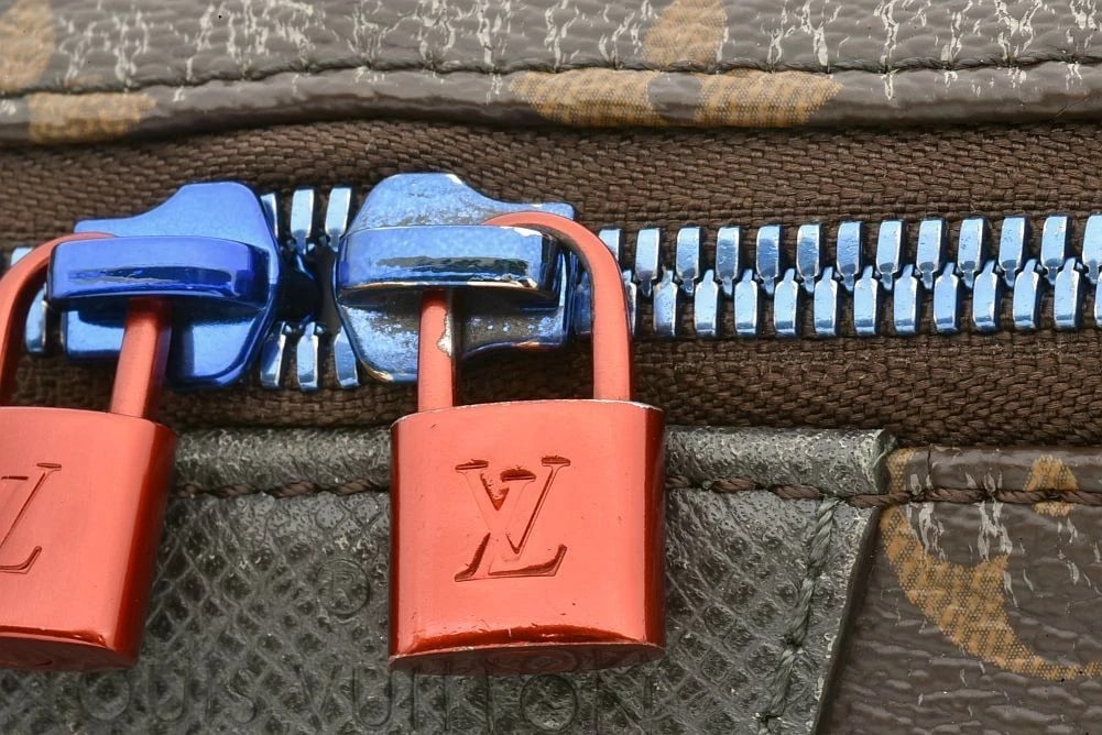 LOUIS VUITTON MONOGRAM APOLLO BACKPACK - 2