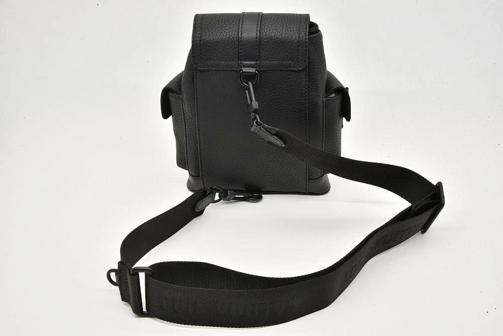LOUIS VUITTON TRIOMPHE MONOGRAM CHRISTOPHER - 3