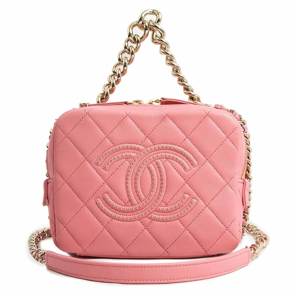 CHANEL MATELASSÉ VANITY LAMBSKIN: CHANEL Matelassé Vanity lambskin Brand: CHANEL Type: Handbag Material: Lambskin (Sheepskin) Color: Pink Size: W: 18cm x H: 14cm x D: 8cm Handle: 24cm Accessories: None Accessories Notice: