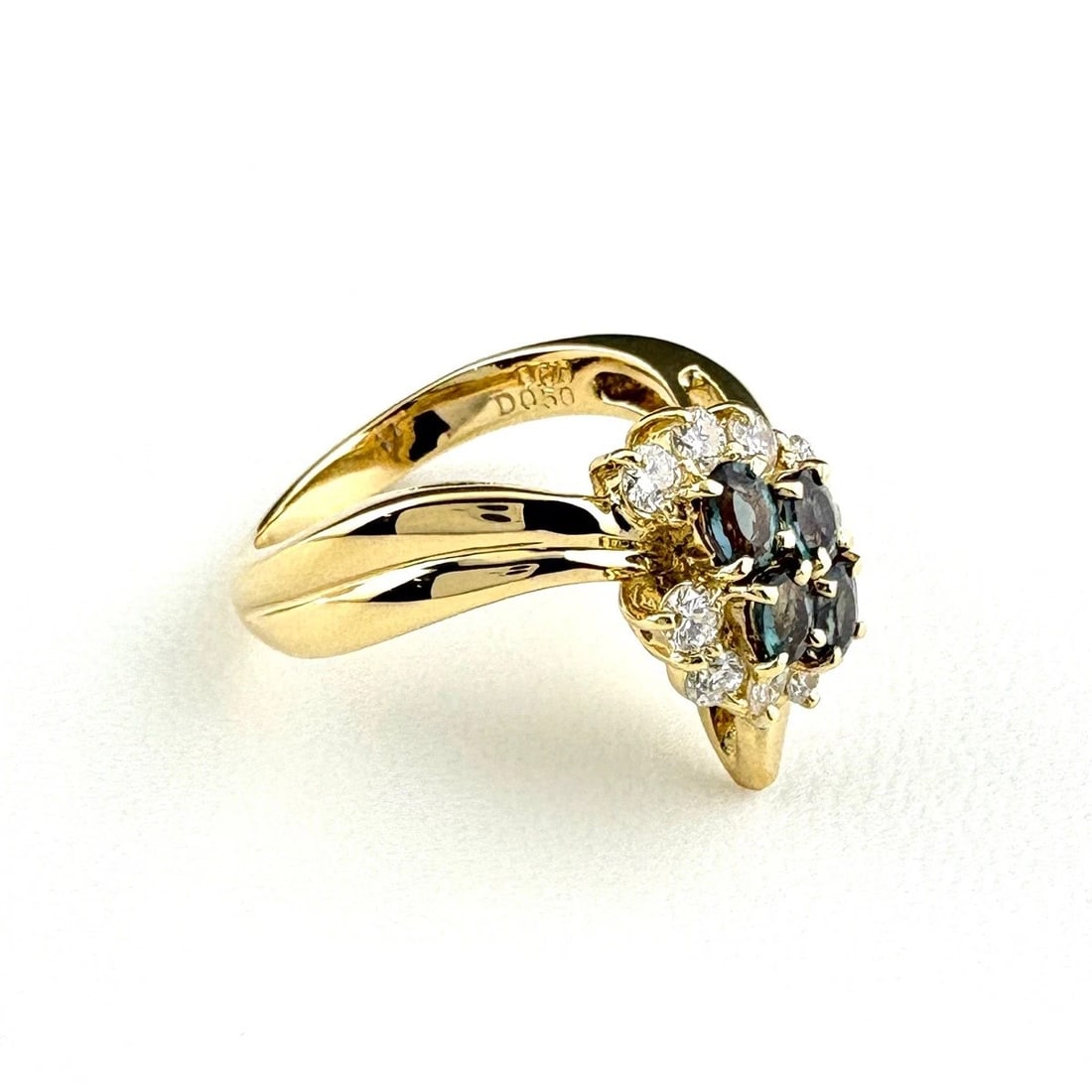 ALEXANDRITE DESIGN RING YELLOW GOLD MELEE (1 of 2)