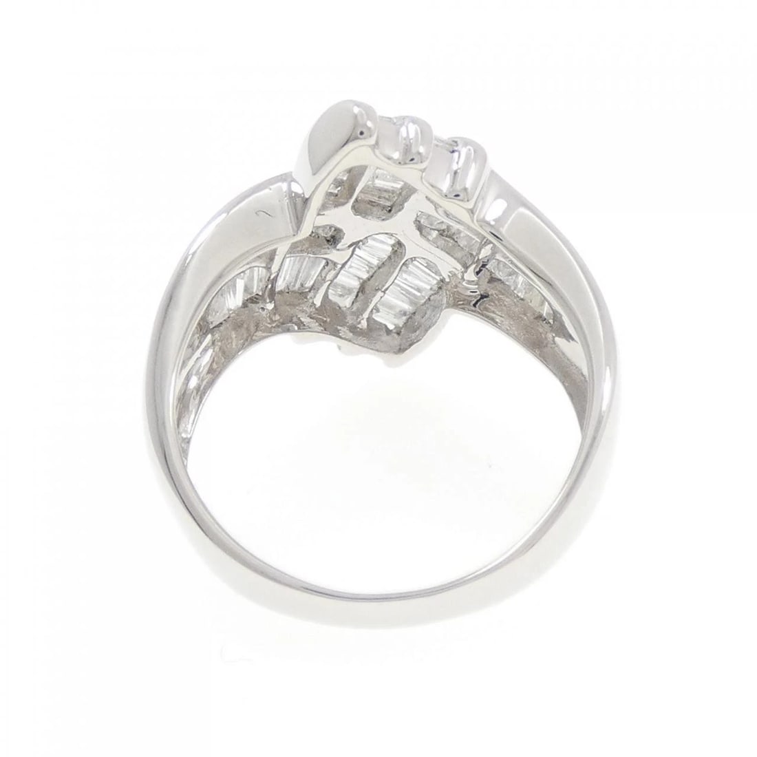 PT900 DIAMOND RING - 2