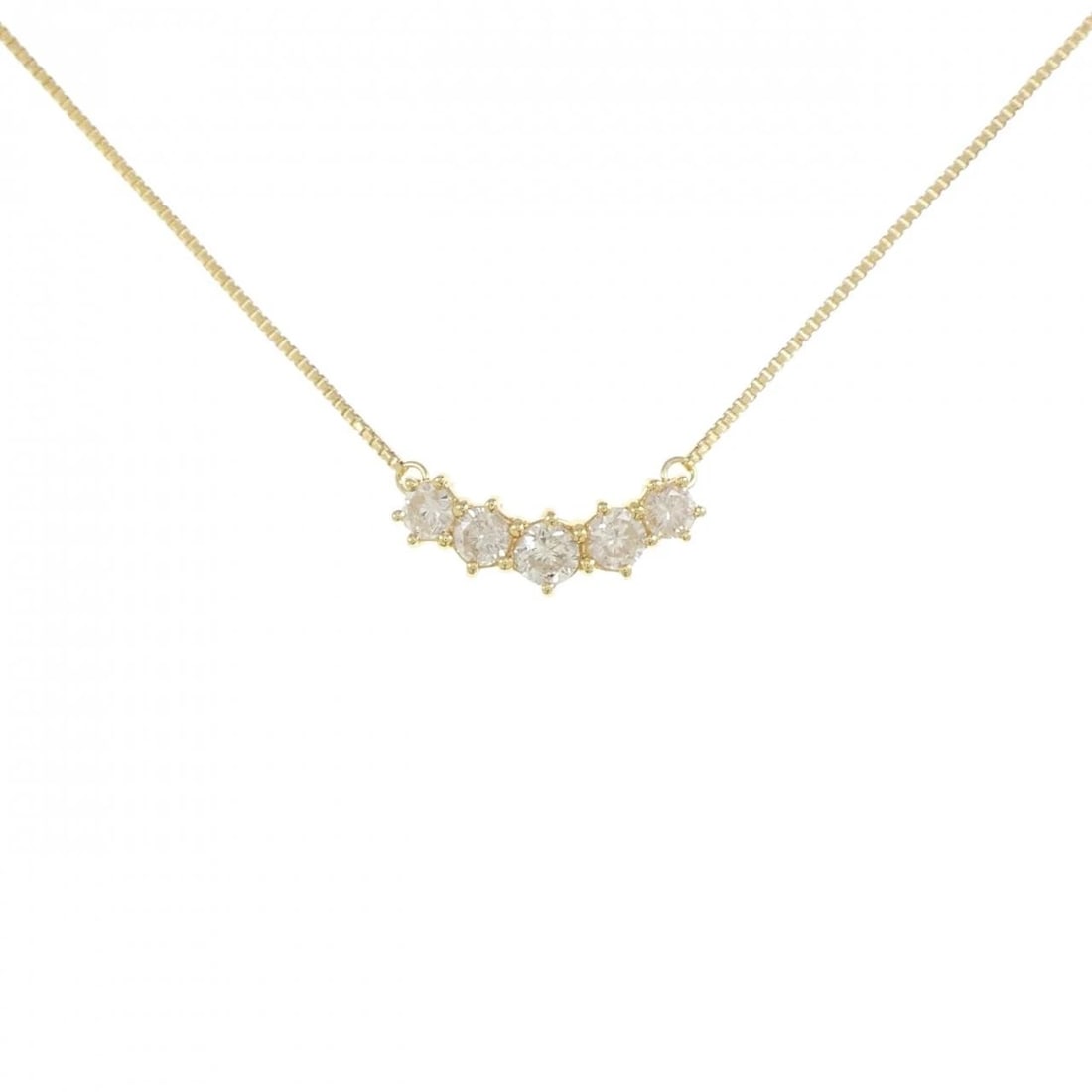 18K YELLOW GOLD DIAMOND NECKLACE: 18K Yellow Gold Diamond Necklace Brand: Unbranded Type: Diamond Necklace Material: K18YG, Main Stone/Creation Natural Color: Yellow Gold Size: 42cmActual Size Pendant length approx. x width approx.: