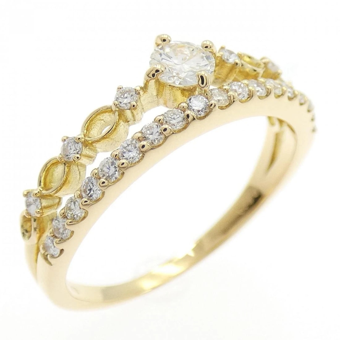 K18YG DIAMOND RING: K18YG Diamond Ring Brand: Unbranded Type: Diamond Ring Material: K18YG, Main Stone/Creation Natural Color: Yellow Gold Size: US 6 1/2 Accessories: None Accessories Notice: When purchasing