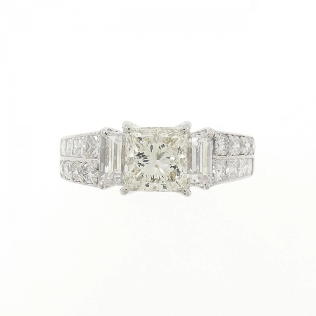 PT900 DIAMOND RING - 2