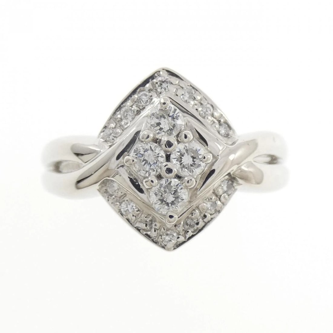 PT900 DIAMOND RING - 2