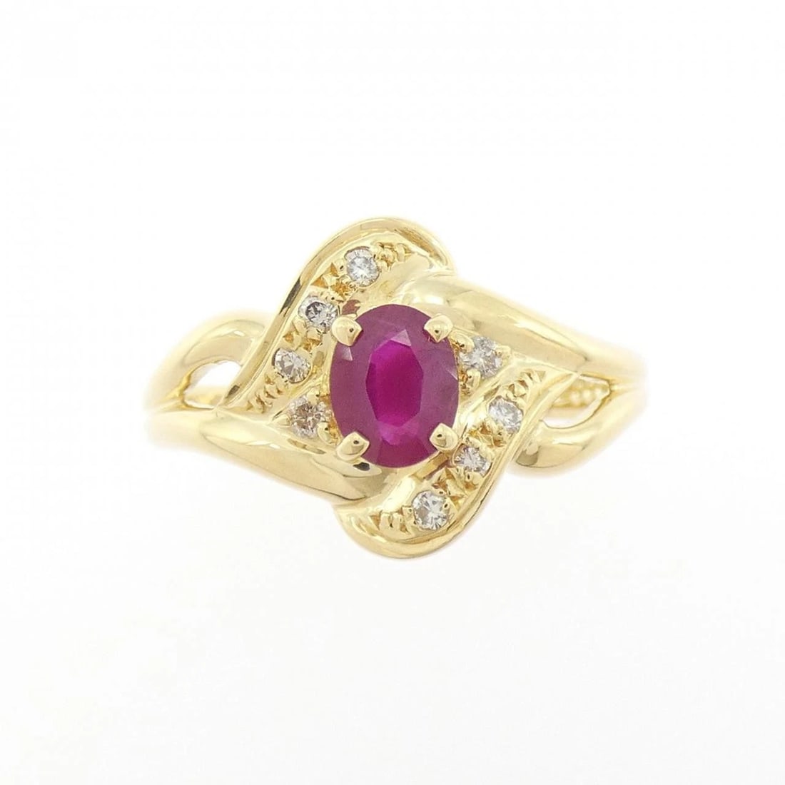 18K YELLOW GOLD RUBY RING: 18K Yellow Gold Ruby Ring Brand: Unbranded Type: Ruby Ring Material: K18YG, Main Stone/Creation RubySecondary StoneDiamond Color: Yellow Gold Size: US 5 3/4 Accessories: None Accessories Notice: When