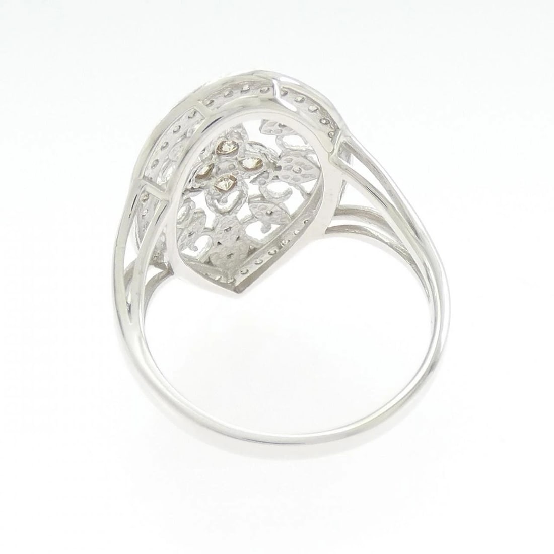K18WG DIAMOND RING - 3