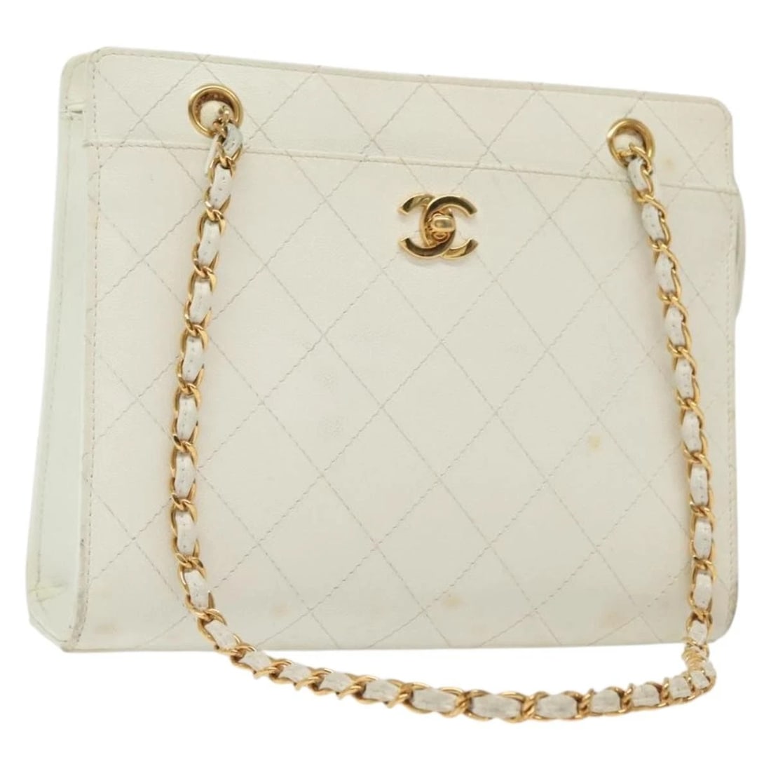 CHANEL MATELASSE CHAIN SHOULDER BAG GRAINED: CHANEL Matelasse Chain Shoulder Bag Grained Brand: CHANEL Type: Shoulder Bag Material: Caviar Skin Color: White/Gold Size: W9.8 x H8.3 x D3.1inch(Approx) Accessories: None Accessories Noti