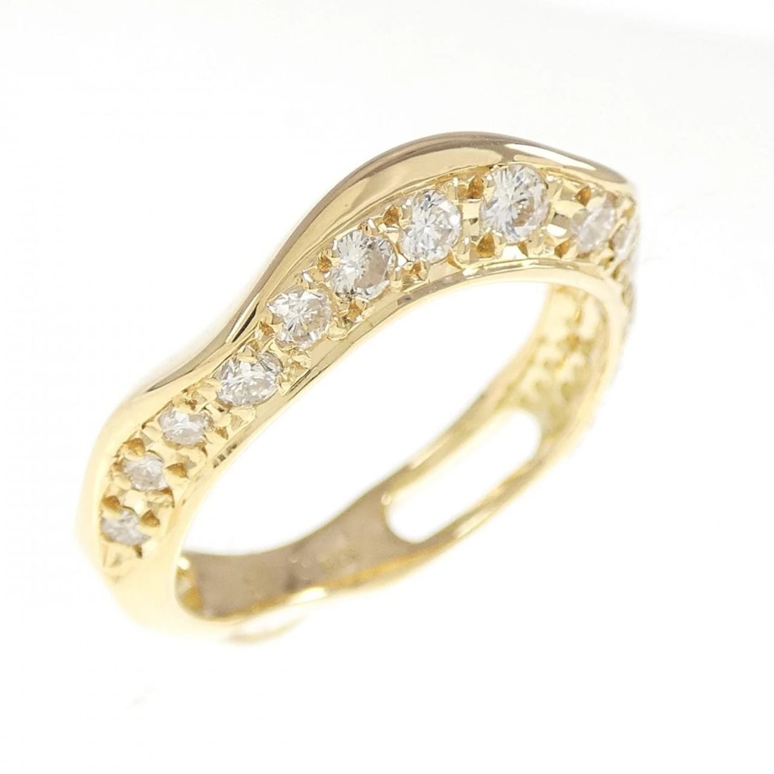 K18YG DIAMOND RING: K18YG Diamond Ring Brand: Unbranded Type: Diamond Ring Material: K18YG, Main Stone/Creation Natural Color: Yellow Gold Size: US 5 3/4 Accessories: None Accessories Notice: When purchasing pre-owned