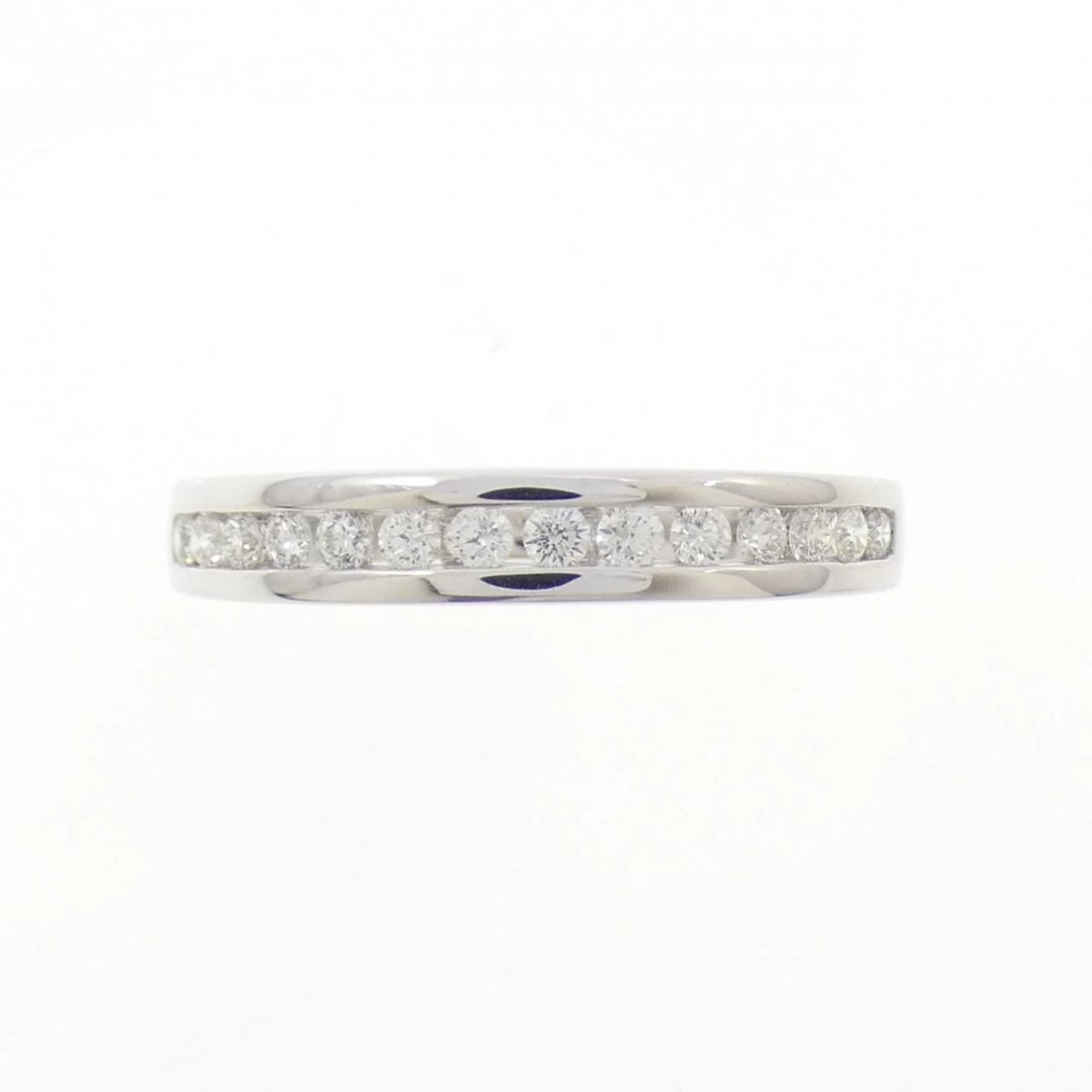 18KWG DIAMOND RING - 2