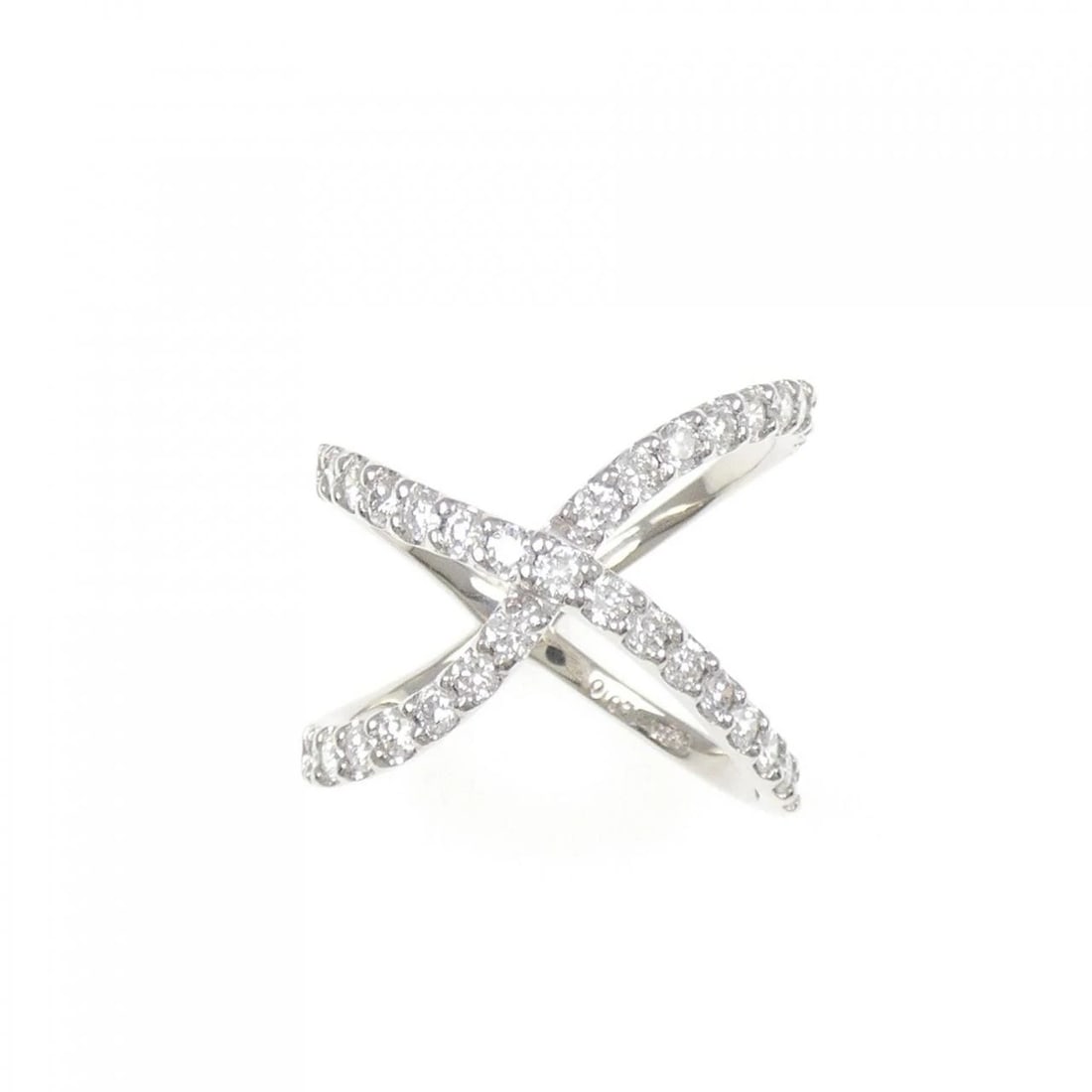 PT900 DIAMOND RING: PT900 Diamond Ring Brand: Unbranded Type: Diamond Ring Material: Platinum900, Main Stone/Creation Natural Color: silver Size: US 6 1/4 Accessories: None Accessories Notice: When purchasing pre-owned