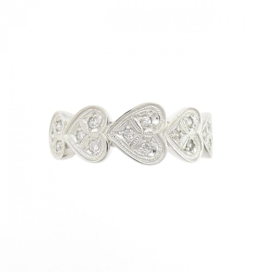PT900 HEART DIAMOND RING: PT900 Heart Diamond Ring Brand: Unbranded Type: Diamond Ring Material: PT900, Main Stone/Creation Natural Color: Silver Size: US 7 Accessories: None Accessories Notice: When purchasing pre-owned