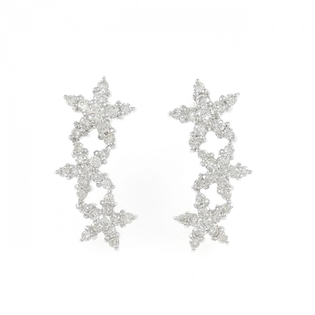 K18WG FLOWER DIAMOND PIERCE: K18WG Flower Diamond Pierce Brand: Unbranded Type: Diamond Pierce/Earring Material: K18WG, Main Stone/Creation Natural Color: White Gold Size: Actual Size Approx. height x width: 18.8mm x 8.2mm