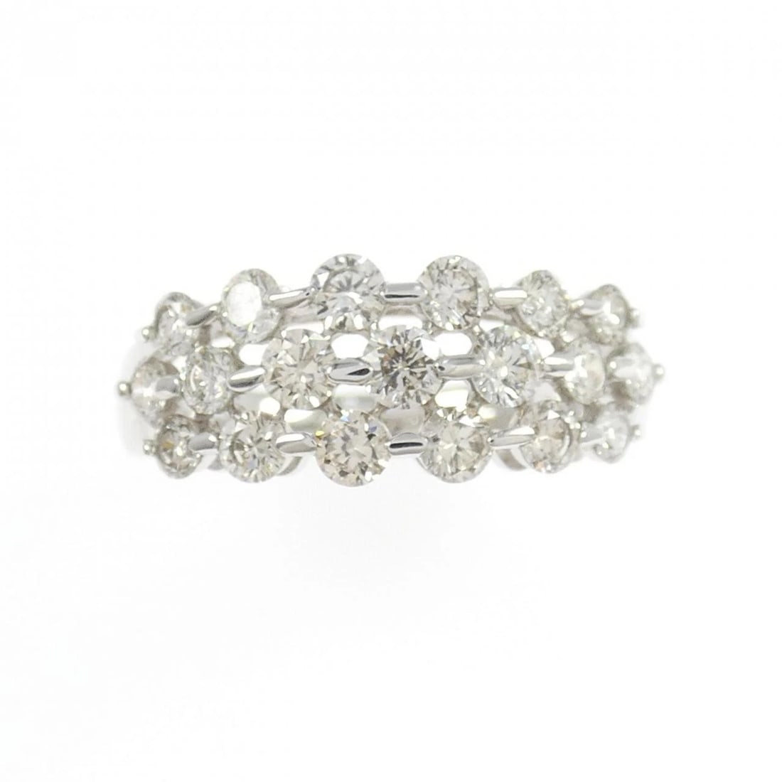 K18WG DIAMOND RING: K18WG Diamond Ring Brand: Unbranded Type: Diamond Ring Material: K18WG, Main Stone/Creation Natural Color: White Gold Size: US 5 3/4 Accessories: None Accessories Notice: When purchasing pre-owned